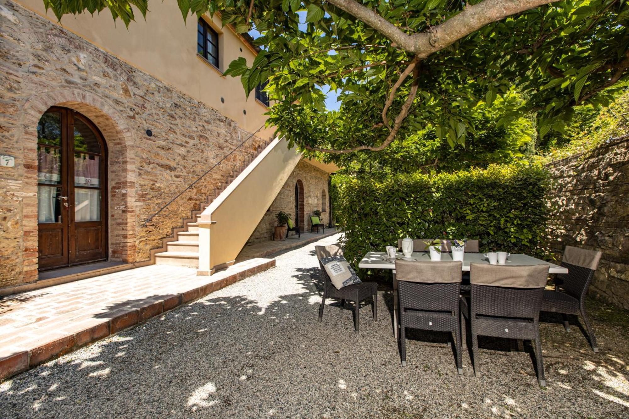 Tenuta Quarrata Capannoli Eksteriør billede